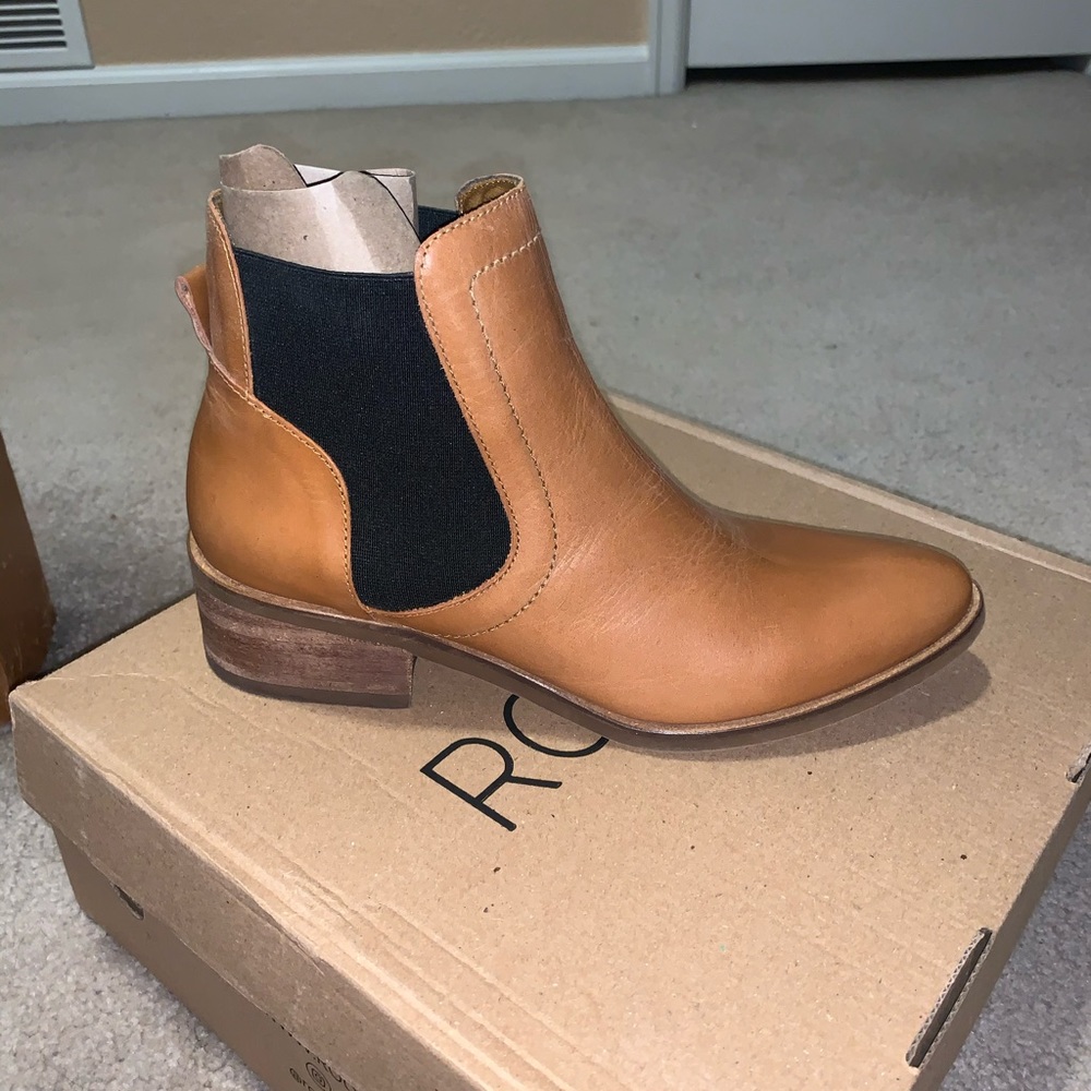 ROOLEE Valkyrie Chelsea Boot SIZE 38